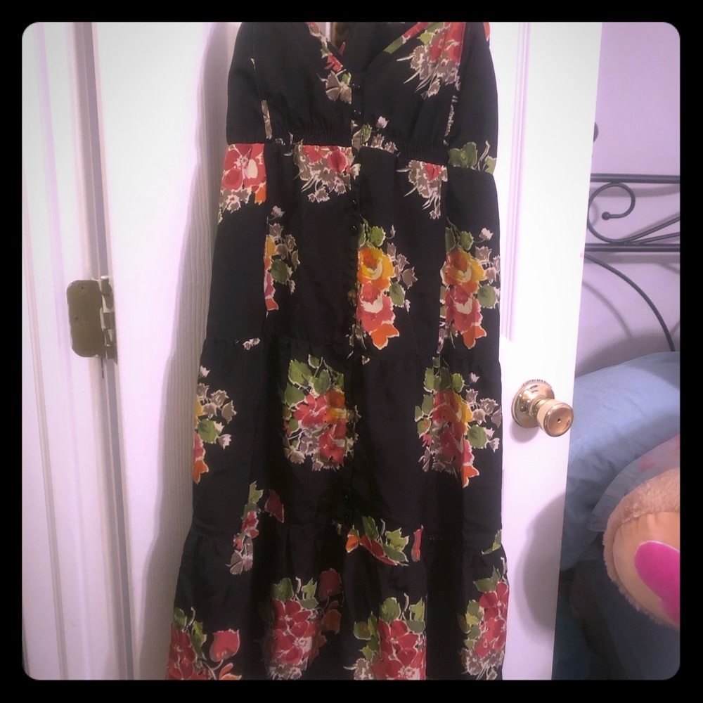 2 American Eagle summer dresses and one AE Tank